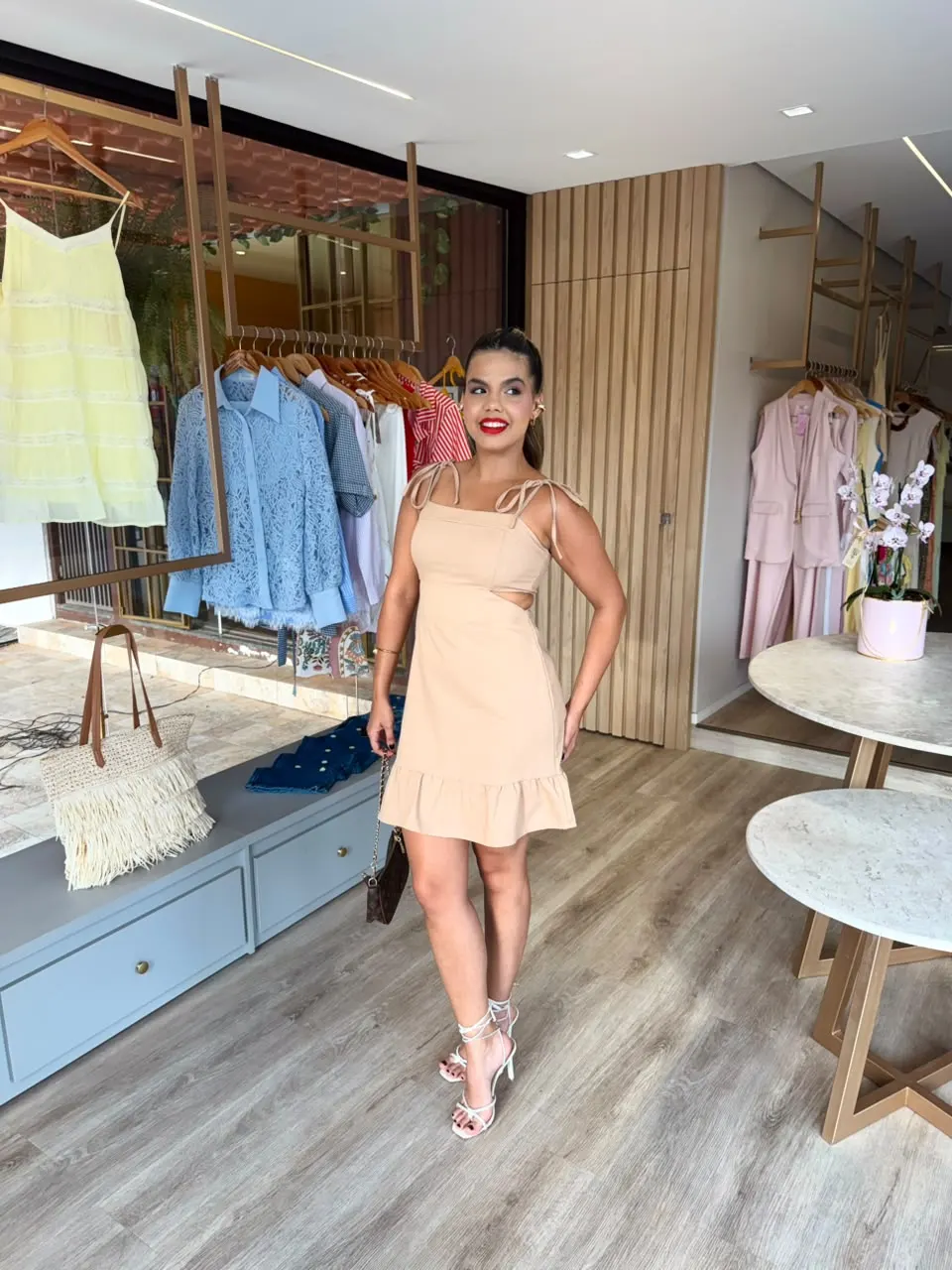 VESTIDO CURTO LINHO