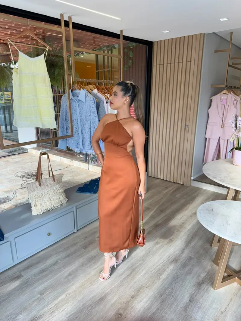 VESTIDO MIDI FRENTE UNICA