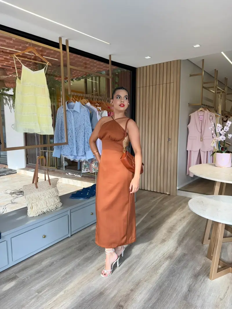 VESTIDO MIDI FRENTE UNICA